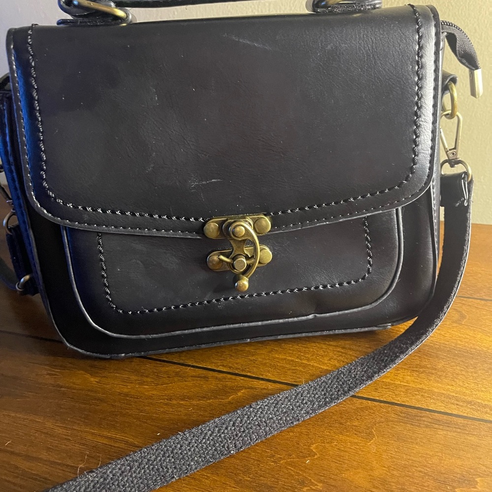 Black satchel purse